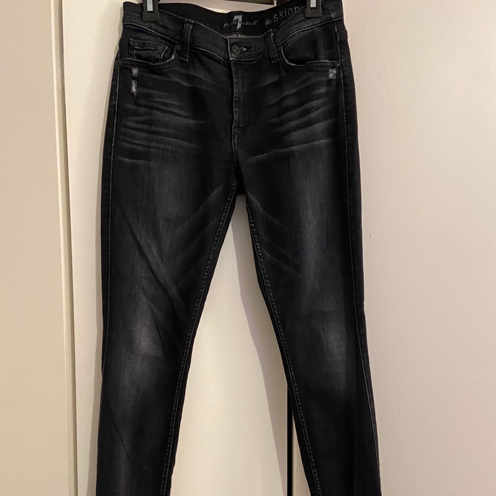 7 For All Man Kind dark wash THE SKINNY size 28